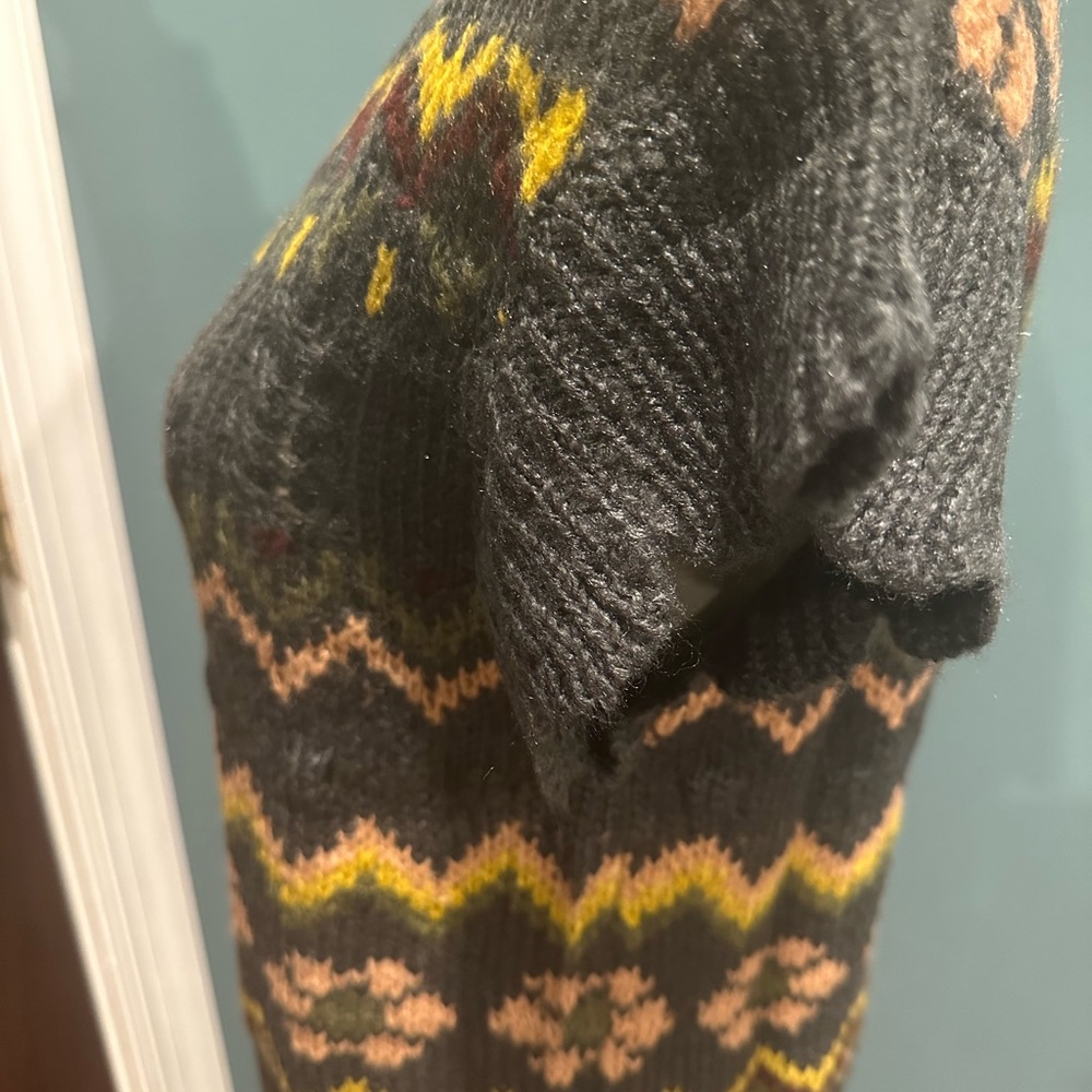 Easel V-Neck Sweater/Vest in Gray, Yellow, and Pink - Picture 2 of 10